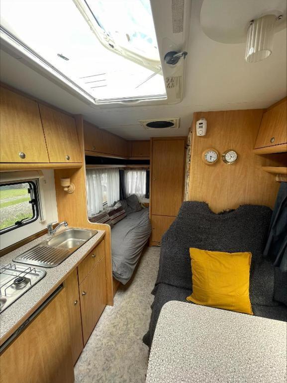Hotel The Cosy Camper At Rockfield Park Galway Esterno foto